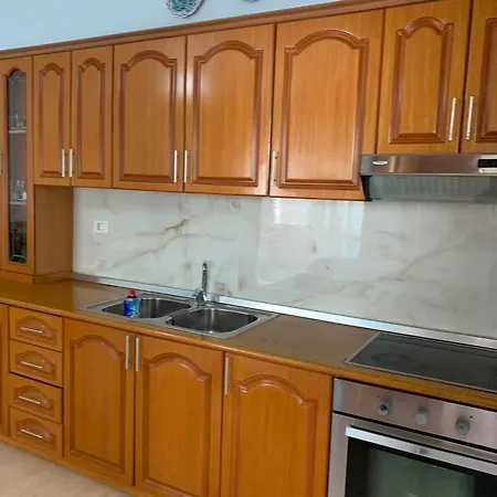 Lungomare Eni Апартаменты Влёра