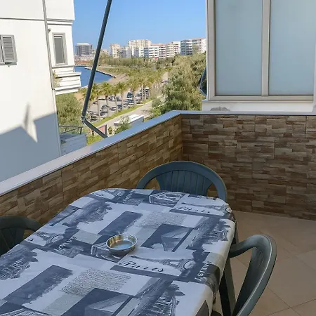 Lungomare Apartments Eni * Vlorë