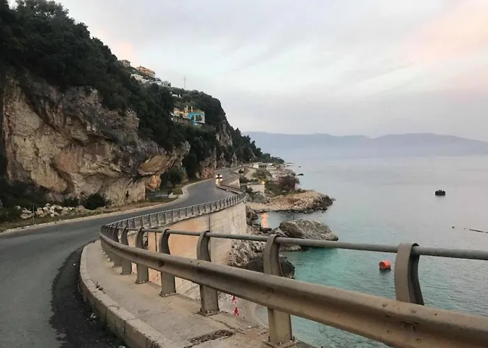 Appartamento Eni 5 *